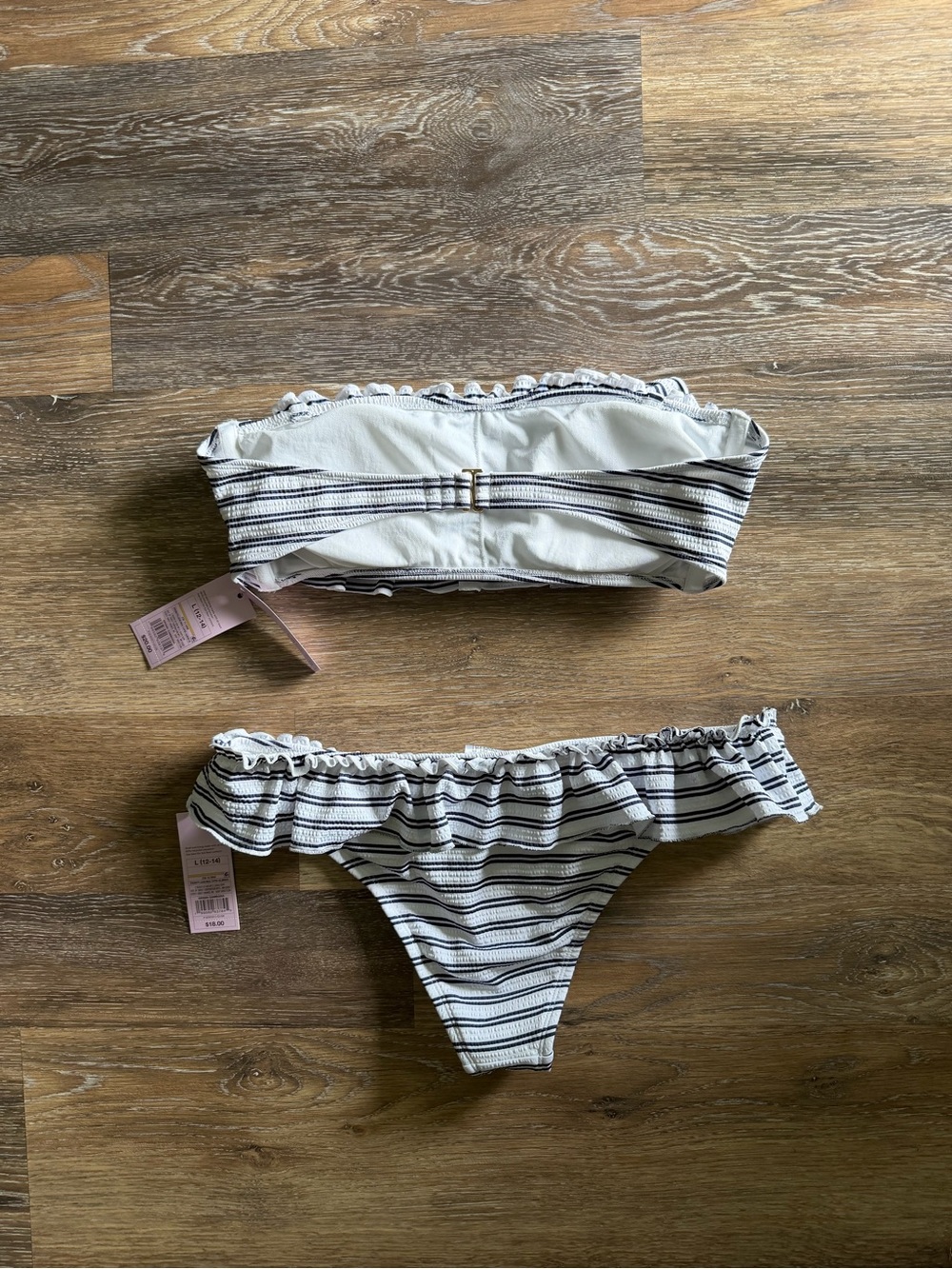 🤍 Wild Fable Navy Striped Ruffle Bikini Set 💙 - Picture 3 of 12